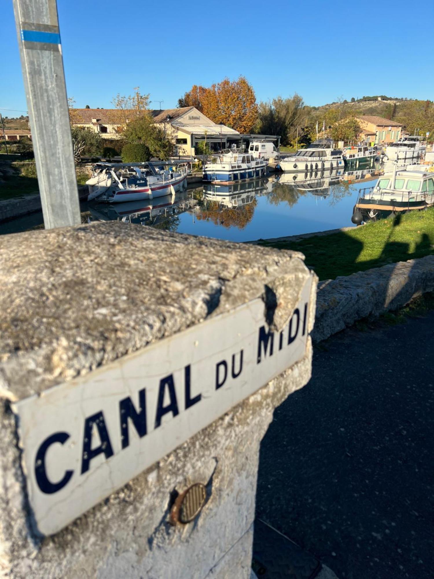Entre Midi - Maison D'Hotes - B&B Capestang Eksteriør billede