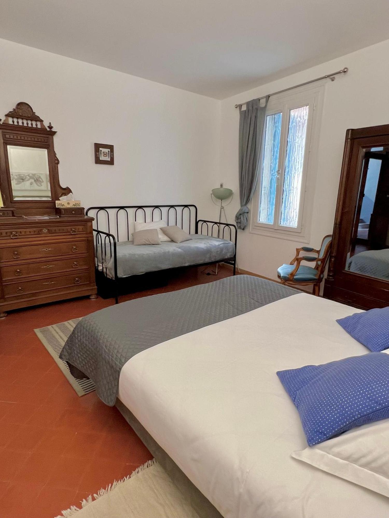 Entre Midi - Maison D'Hotes - B&B Capestang Eksteriør billede